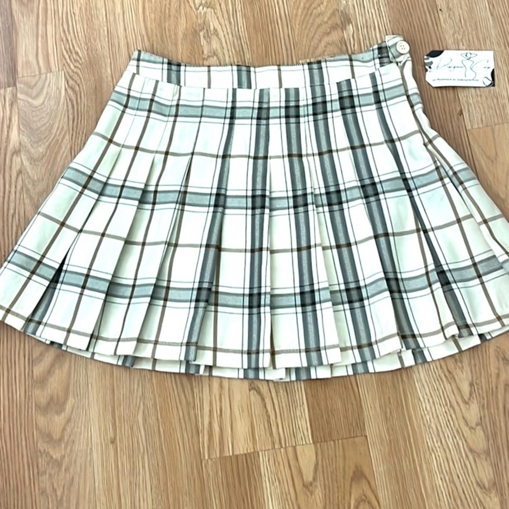 Hesperus,Adorable Plaid Pleated Skirt,Perfect w/Boots, Tights, Size Large - Picture 3 of 7